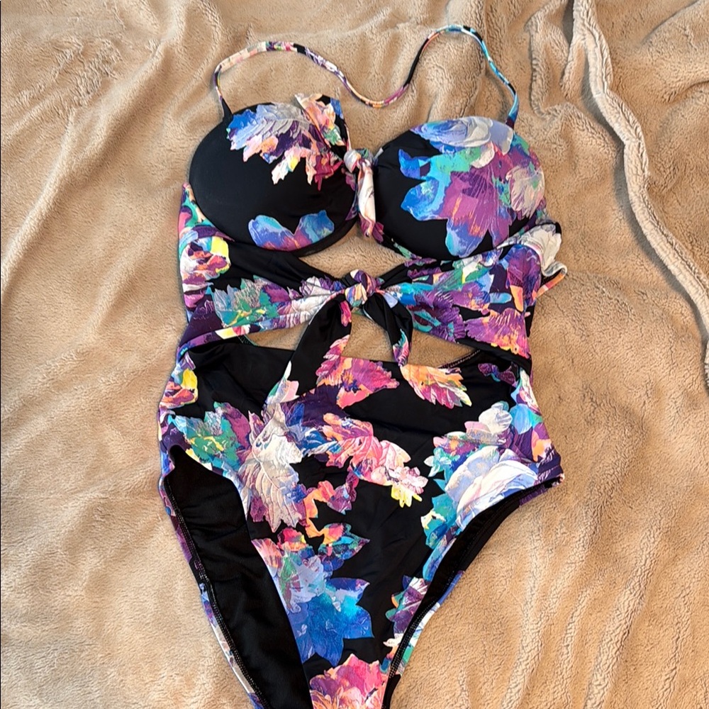 Floral Cut-Out One Piece Floral Swimsuit